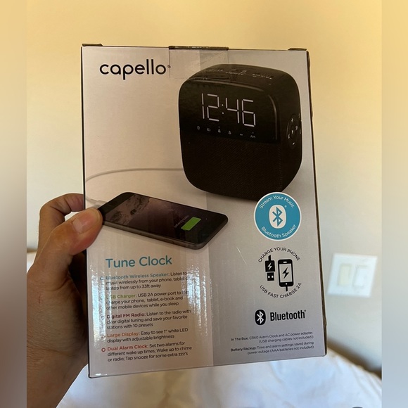 Capello CR60 Tune Clock Radio with Bluetooth Speaker - Black - Picture 4 of 4